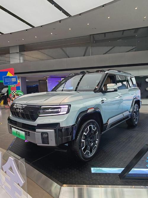 广州157比亚迪方程豹硬派越野的爆款，英菲尼迪35周年与你共成长