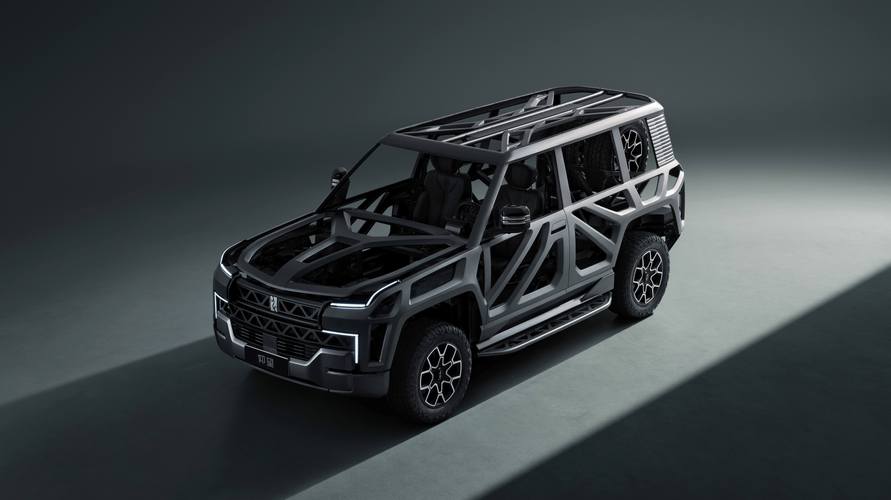 广州157仰望U8硬派越野的科技魅力，国能汽车对传统燃油车市场的冲击